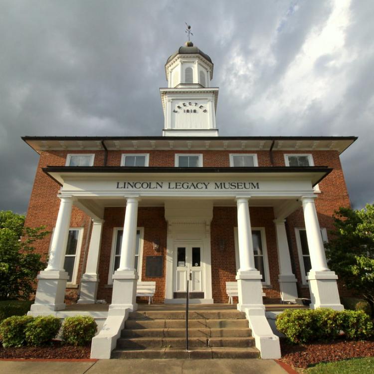  Washington Co. 1816 Courthouse and Lincoln Legacy Museum